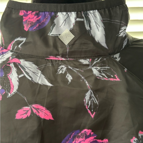 LuLaRoe Rise Determined Lightweight Workout Jacket Size XL - Picture 4 of 10